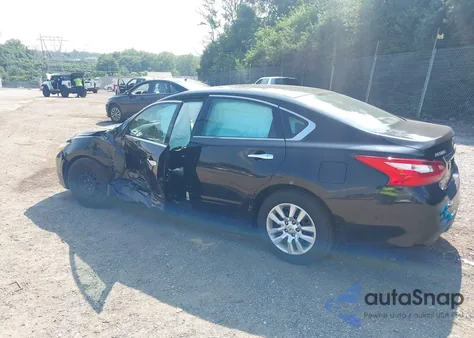 2017 Nissan Altima 2.5 S z USA, uszkodzony, nr VIN 1N4AL3AP6HC214449